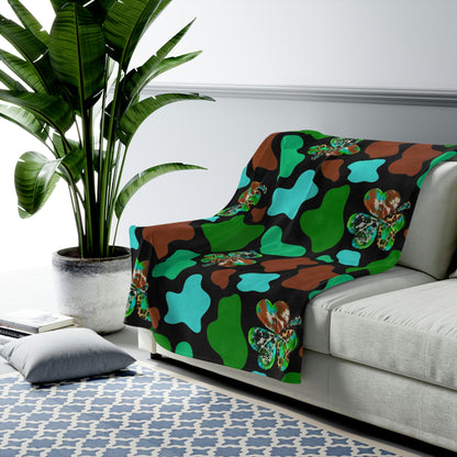 Cow & Clover Velveteen Plush Blanket